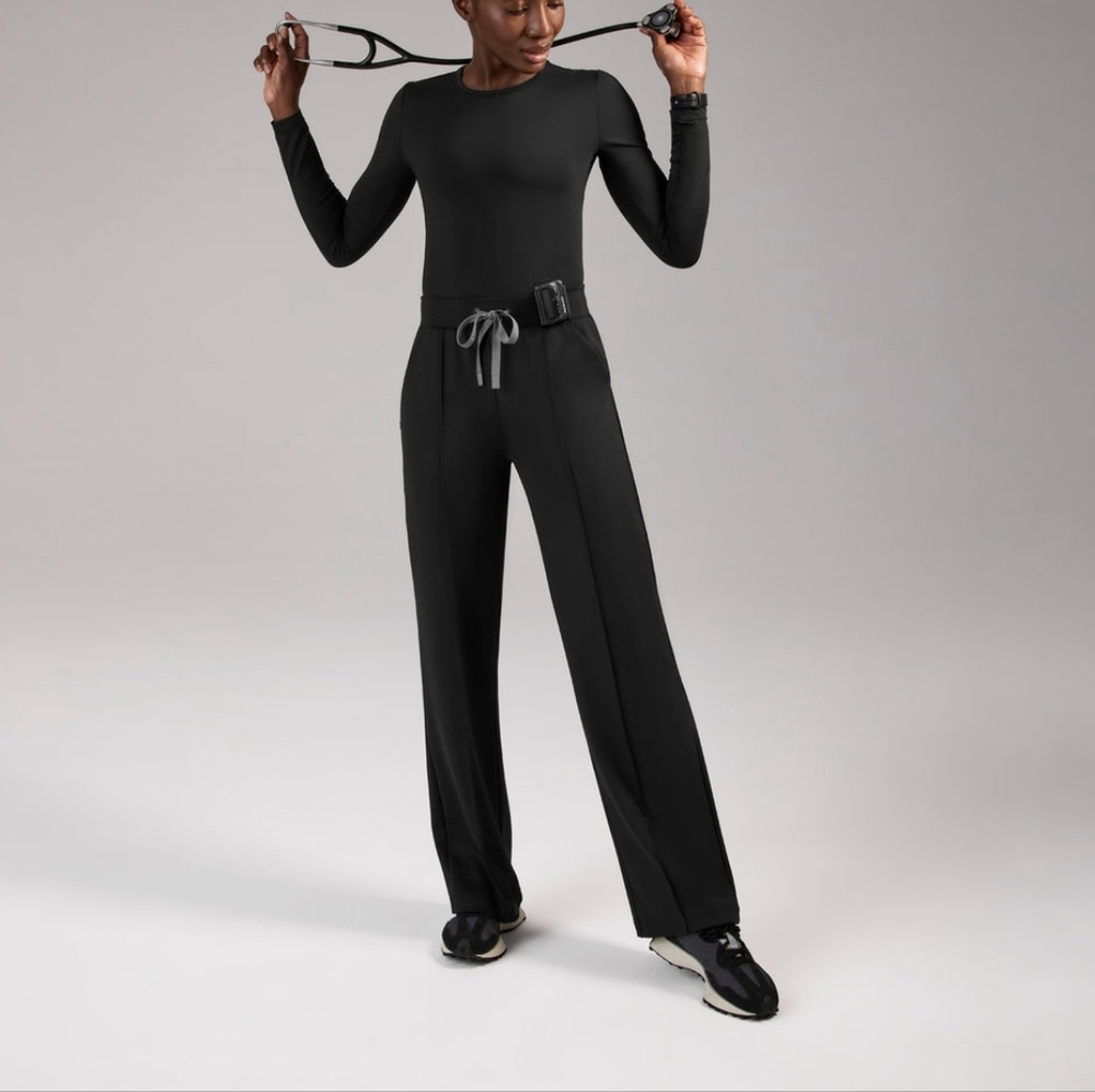 High Waisted Piedra FORMx Straight Leg Scrub Pants-XSP- Brand New w/ Tags